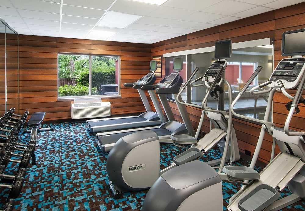 Country & By Radisson, Lsu - Medical Corridor Hotel 3*