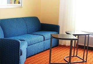 Country & By Radisson, Lsu - Medical Corridor