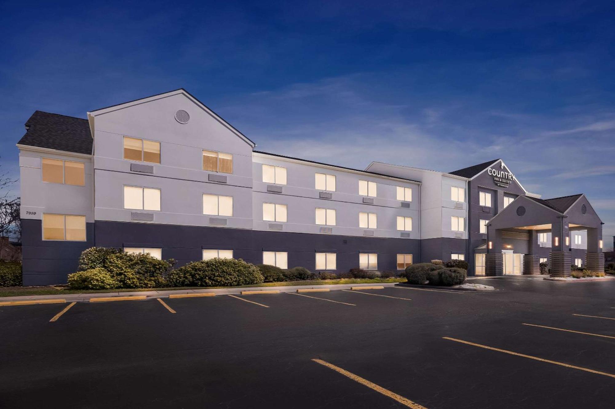 Country & By Radisson, Lsu - Medical Corridor